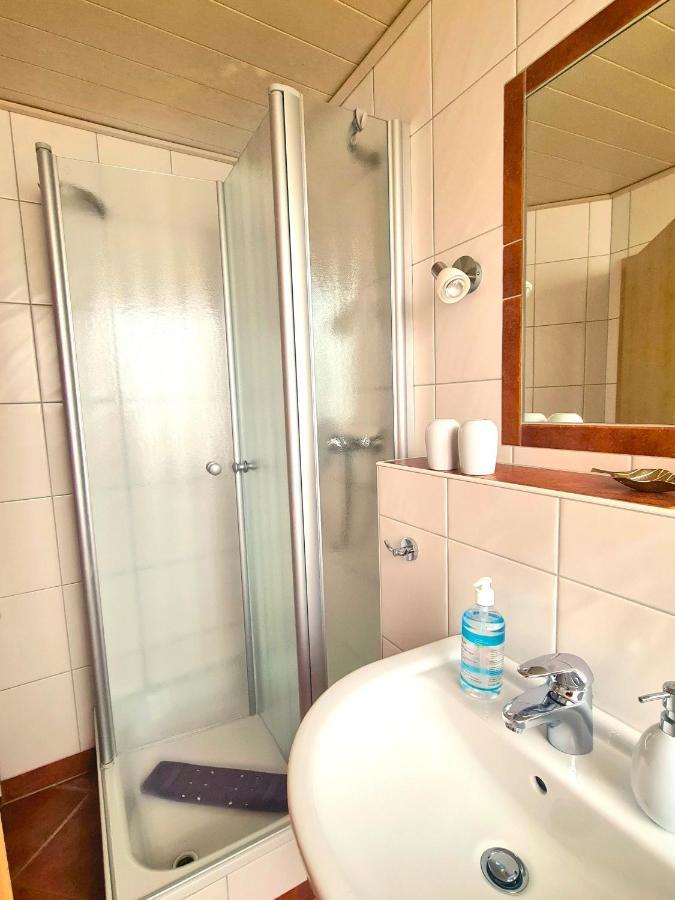 Gaestehaus Zum Weinbauer Rhodt unter Rietburg Luaran gambar